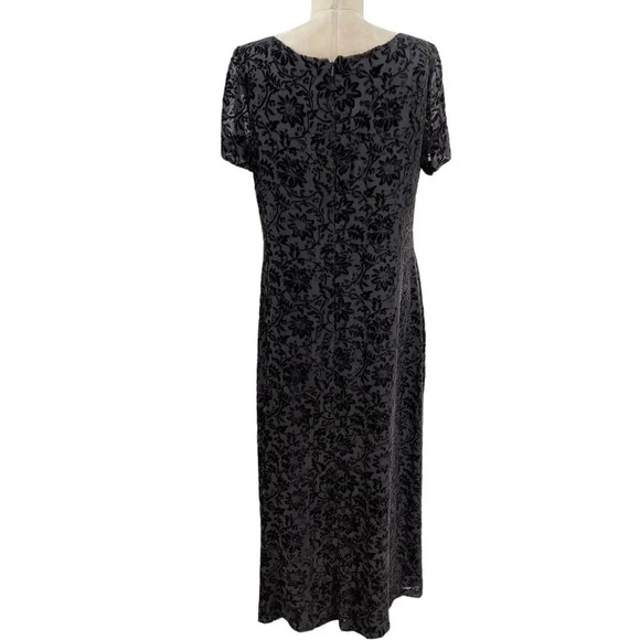 Laura Ashley Vintage Floral Flocked Velvet Whimsigoth Maxi Dress Gray Size US 12 - Picture 6 of 11